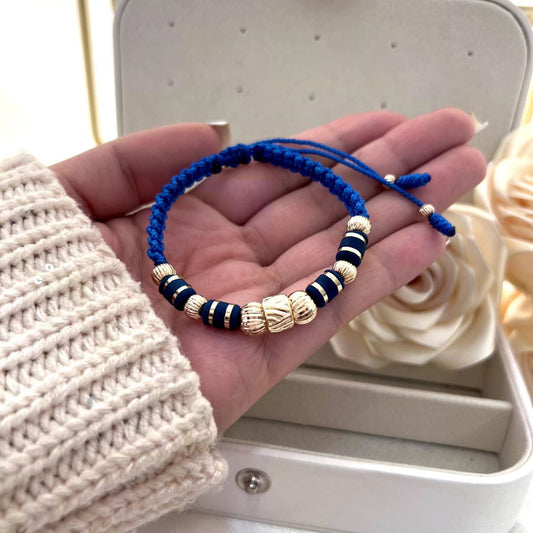 Manilla Rayo, elaborada con 4 balines 6mm fc, 2 balines 8mm fc, 2 balines 4mm fc, 4 cilindros anillados,