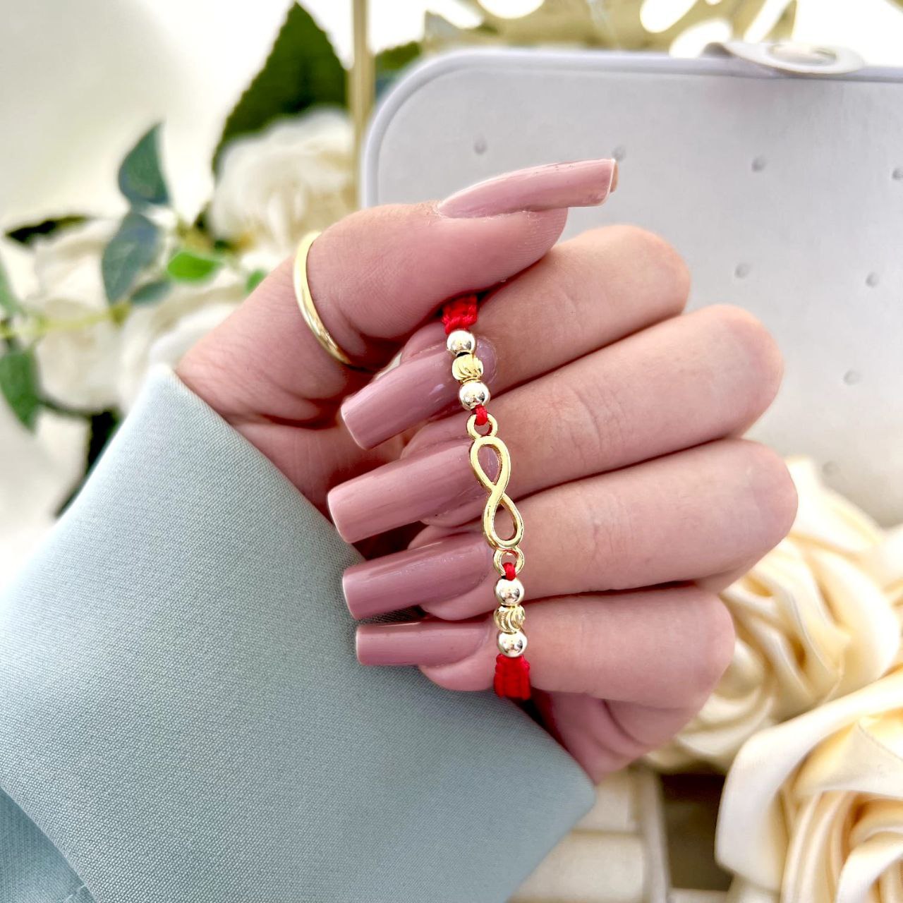 Manilla elaborada con 6 balines 4mm blz, 2 balines 4mm italianos 4mm