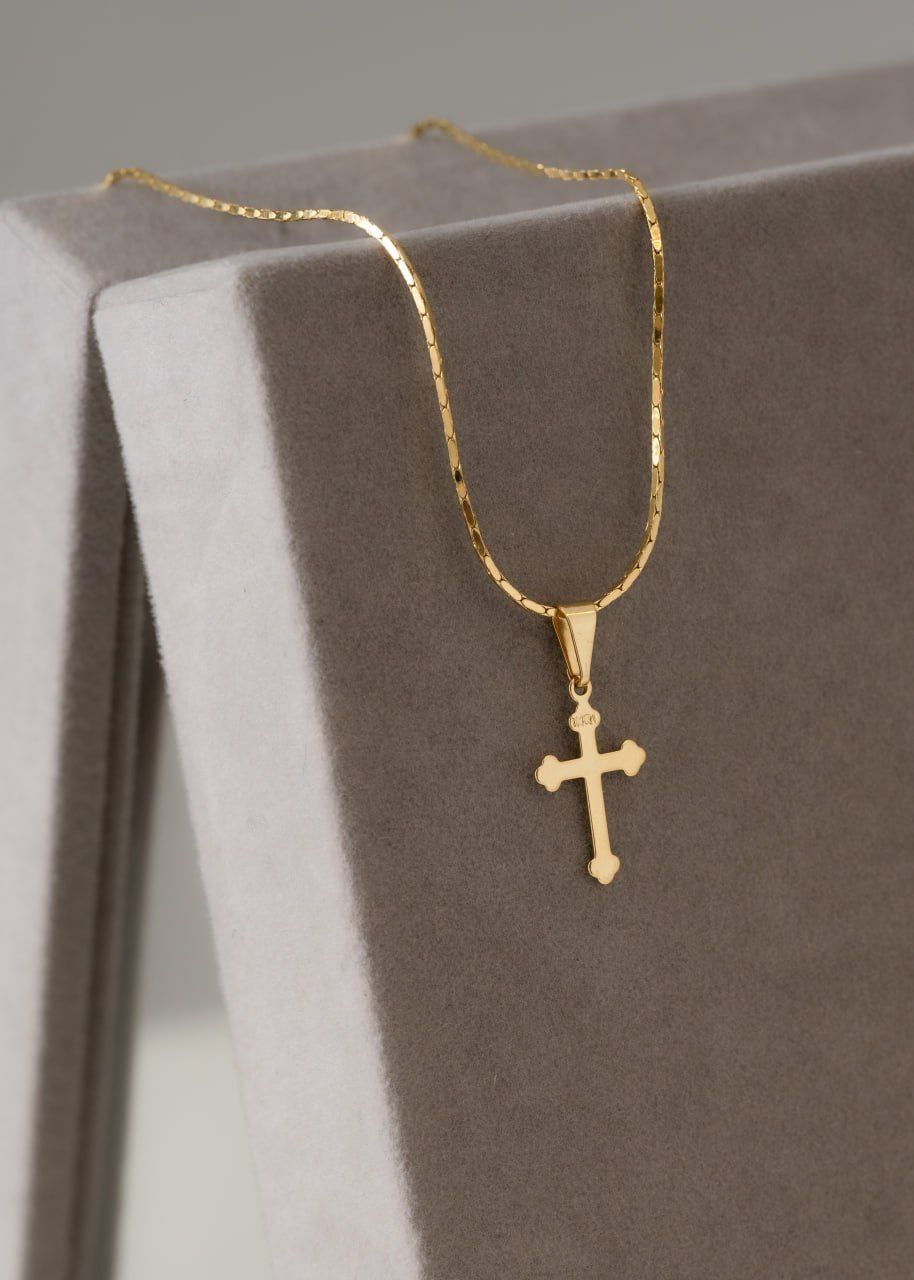 Dije Cruz Inri Delgada 1.5cms